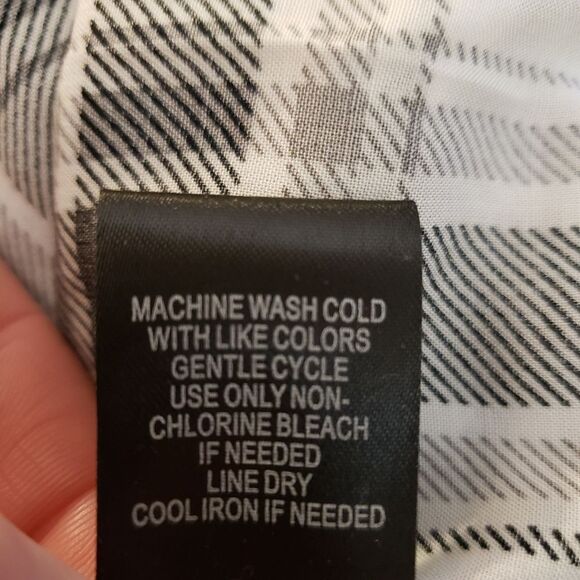 Torrid Plaid Emma Challis Top Sz 5X - Picture 9 of 9